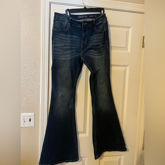 thumbnail image 2 of Noppies Women's Straight Leg Jeans – Over The Belly Fit, Carrot Style, Made With Recycled Cotton | Comfort Denim For Everyday 2 of 5
